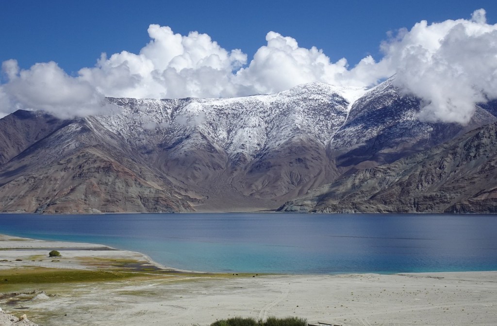 Leh Ladakh package from Bangalore
